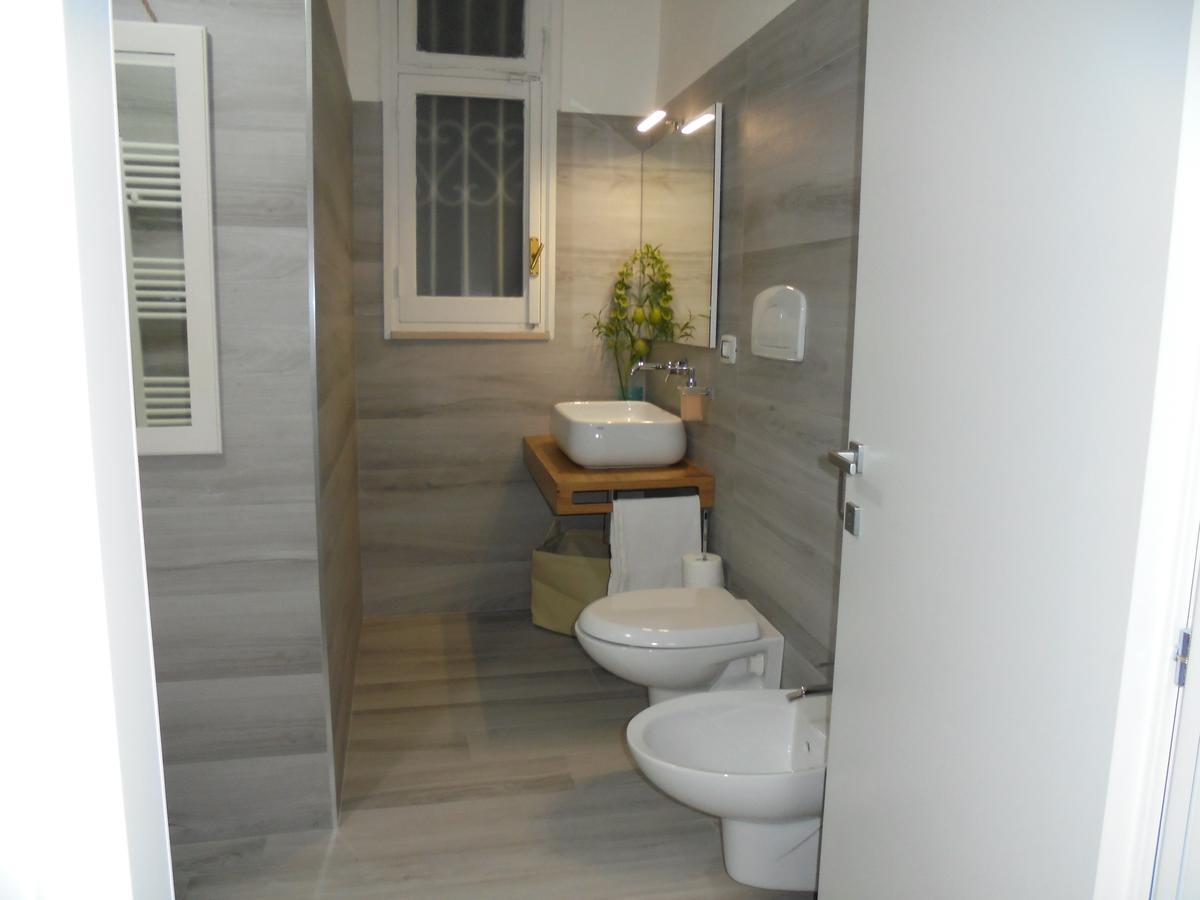 Travel And Living Hotel ตรานิ ภายนอก รูปภาพ
